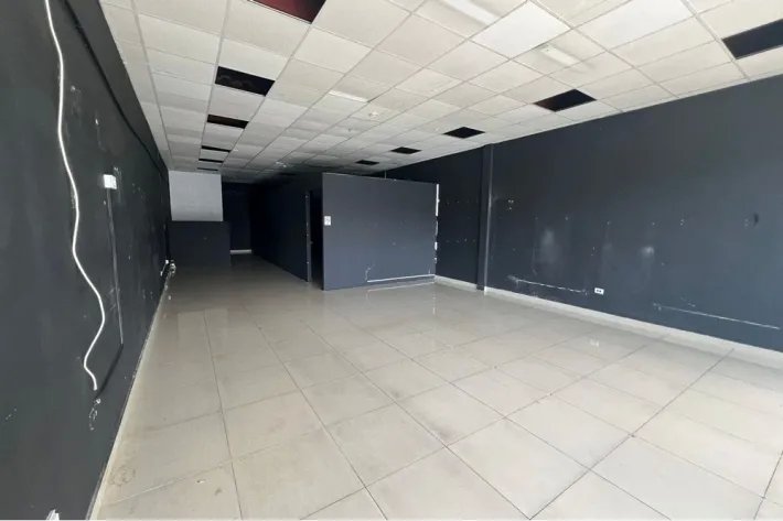 Alquiler de locales comerciales en Plaza Futuro, Avenida José Agustín Arango