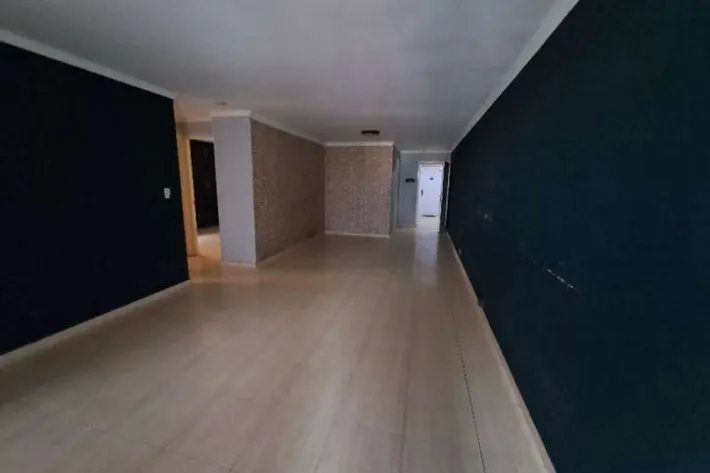 Repossessed apartment for sale in San Francisco, Panama