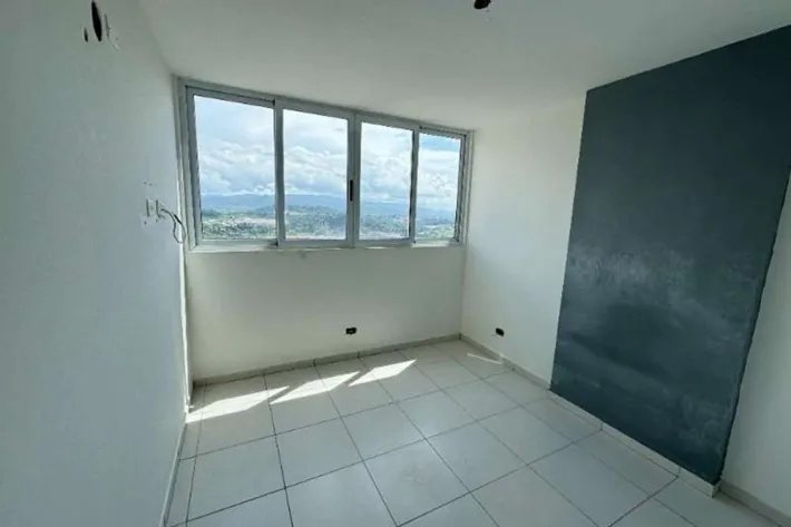 Repossessed apartment for sale in El Crisol, Panama
