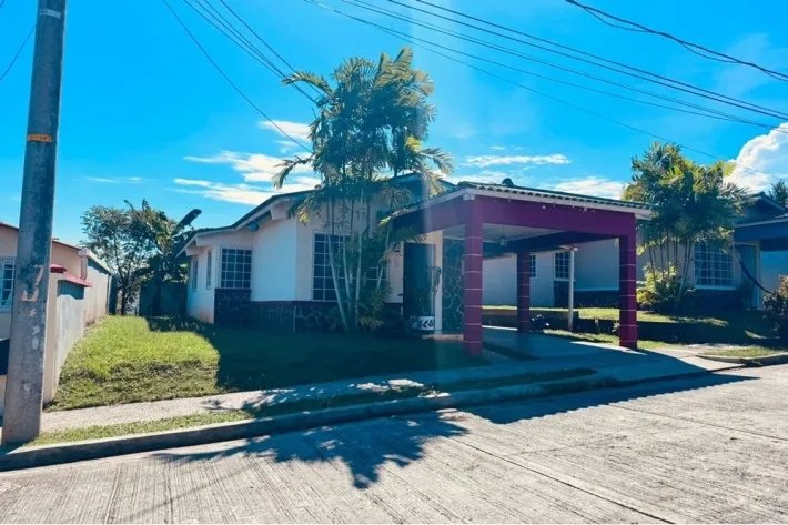 Casa en venta en Quintas del Pacífico, Puerto Caimito