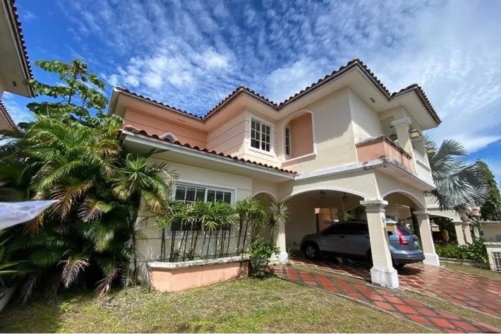 Se vende casa en Juan Díaz, Panamá