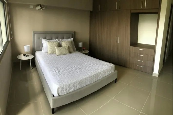 Venta de apartamento en San Francisco, Carrasquilla