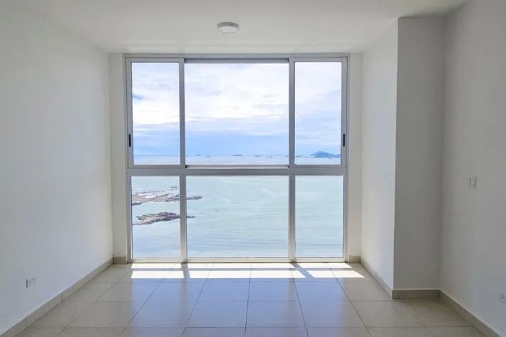 Venta de apartamento en PH Waters On the Bay, Avenida Balboa