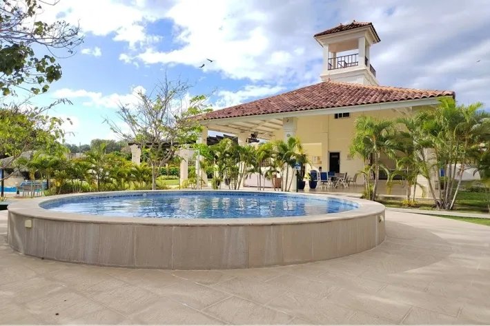 Apartamento en alquiler en Coronado Golf, Panamá Oeste