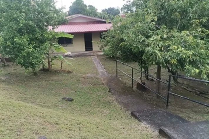 Se vende casa en Miraflores, Betania