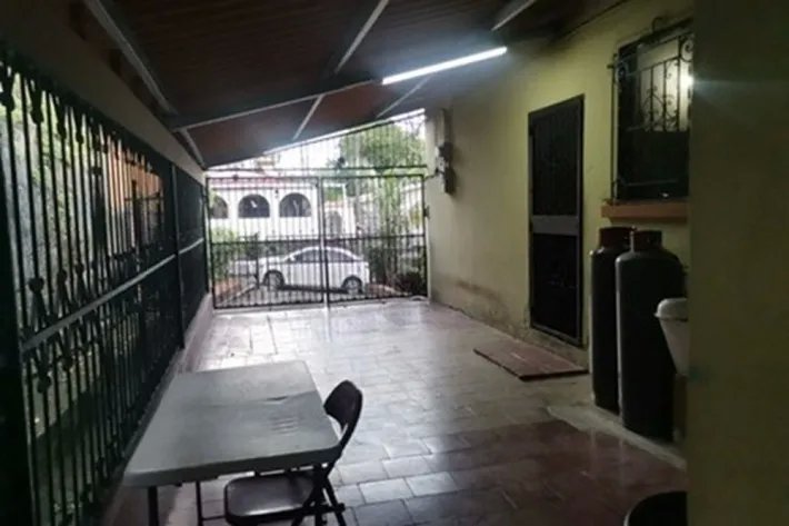 Se vende casa en Miraflores, Betania