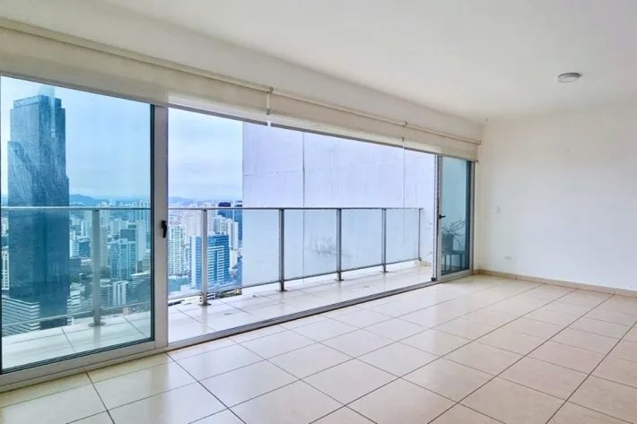 Venta de apartamento en PH Waters On the Bay, Avenida Balboa