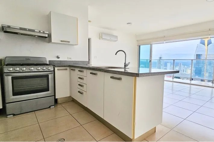 Venta de apartamento en PH Waters On the Bay, Avenida Balboa