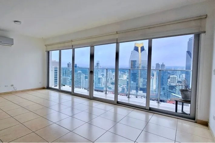Venta de apartamento en PH Waters On the Bay, Avenida Balboa