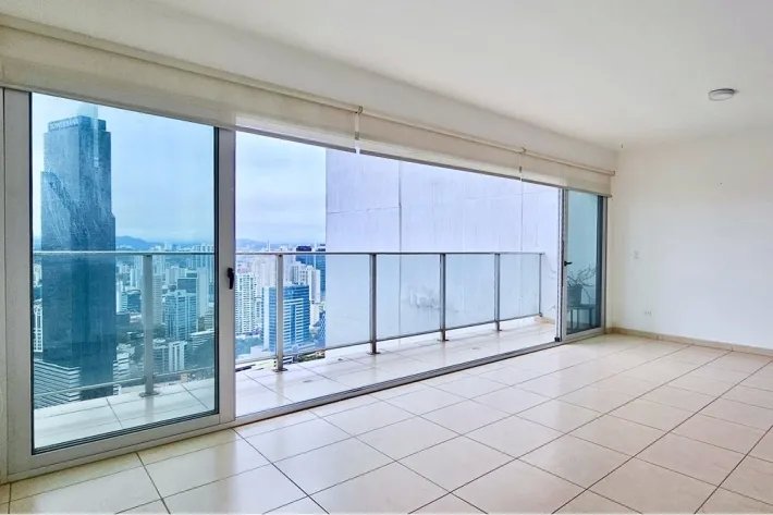 Venta de apartamento en PH Waters On the Bay, Avenida Balboa