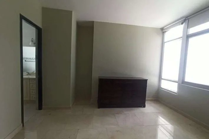 Se vende apartamento reposeído en San Francisco, Panamá