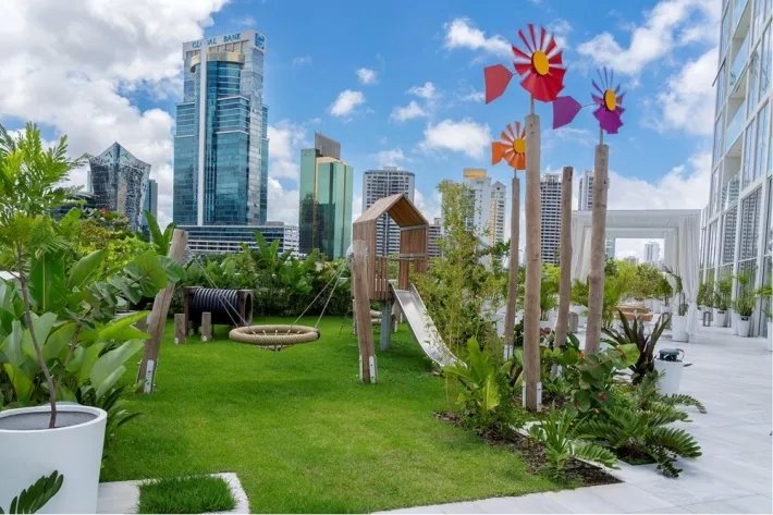 Venta de apartamento en Wanders  Yoo, Punta Paitilla