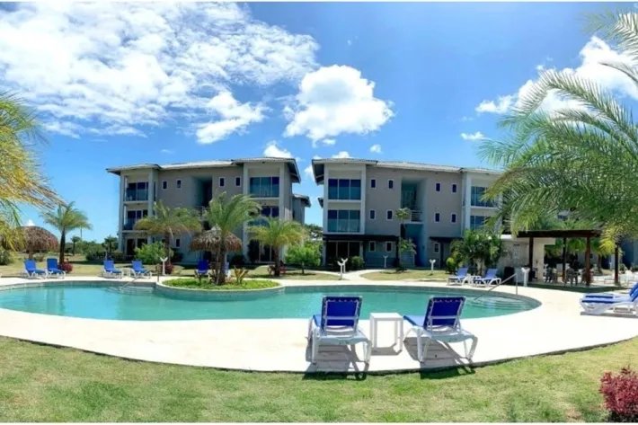 Venta de apartamentos en PH Aires del Mar, Playa Caracol, Panamá