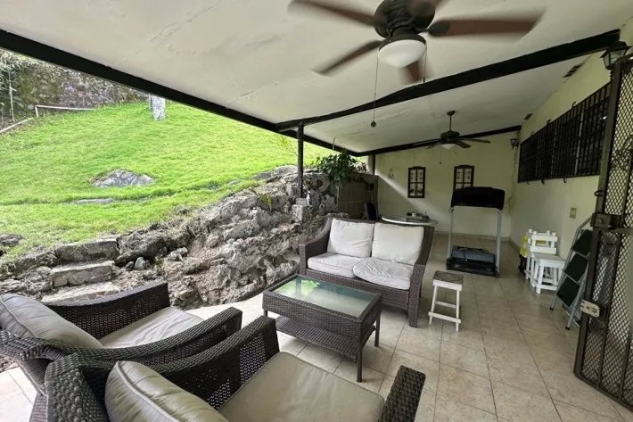 Venta de casa en Los Angeles, Betania, Panamá