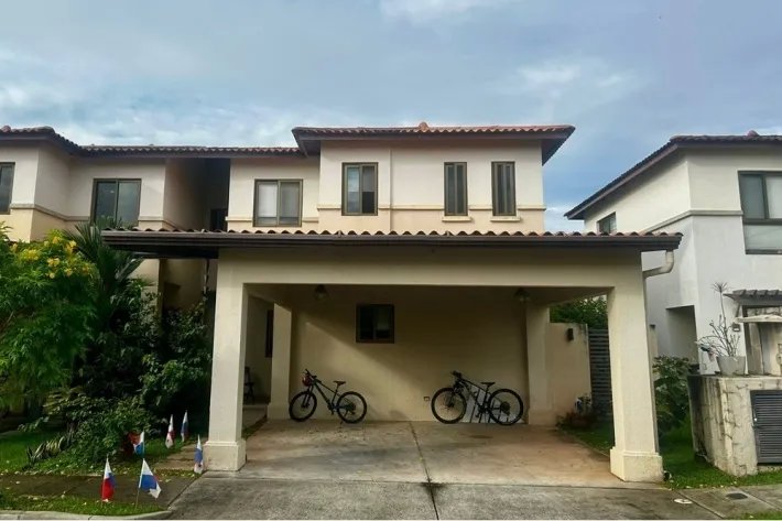House for sale in Woodlands, Panama Pacifico
