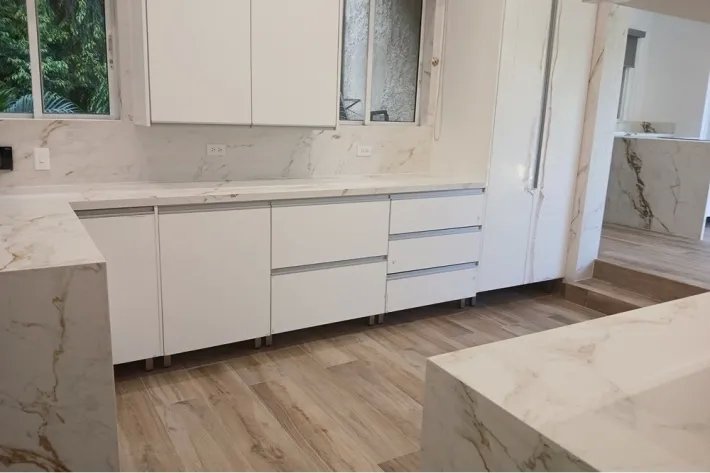 Venta de casa de lujo en Altos del Golf, San Francisco, Panamá