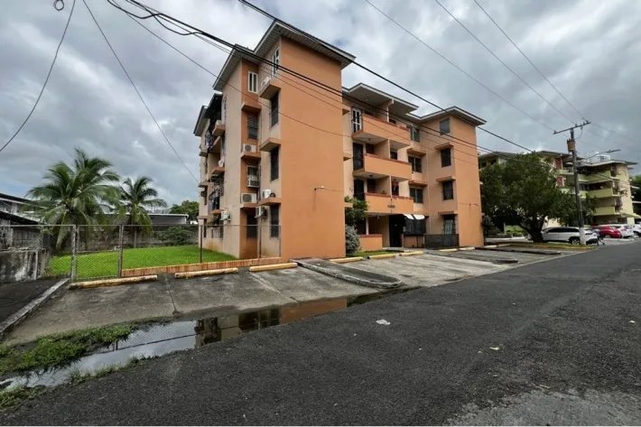 Venta de apartamento en PH Residenciales Carmen Edith n1, Hato Pintado