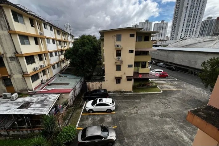 Venta de apartamento en PH Residenciales Carmen Edith n1, Hato Pintado