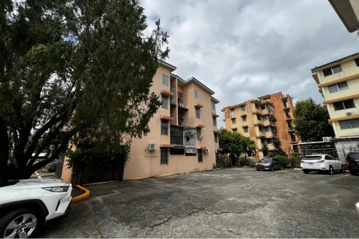 Venta de apartamento en PH Residenciales Carmen Edith n1, Hato Pintado