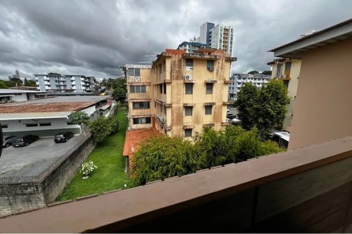 Venta de apartamento en PH Residenciales Carmen Edith n1, Hato Pintado