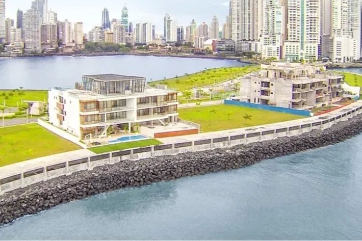 Land for sale in Ocean Reef Islands, Panama City
