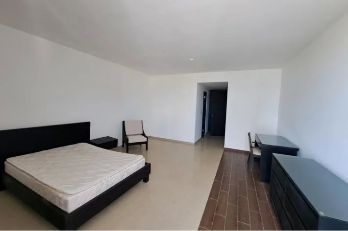 Repossessed apartment for sale in PH Town Center, Playa Blanca