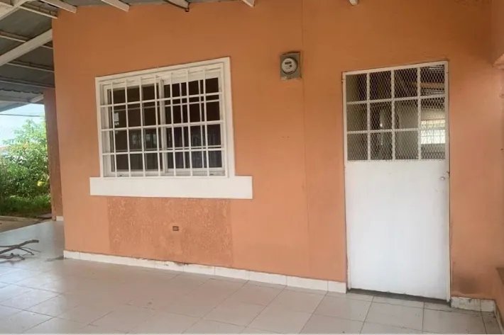 Venta de casa en Praderas del Campo, La Chorrera