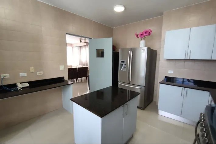 Se vende apartamento amoblado en San Francisco, Panamá