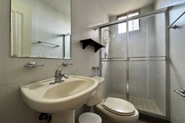Furnished apartment for sale in PH San Francisco Bay, Panama City