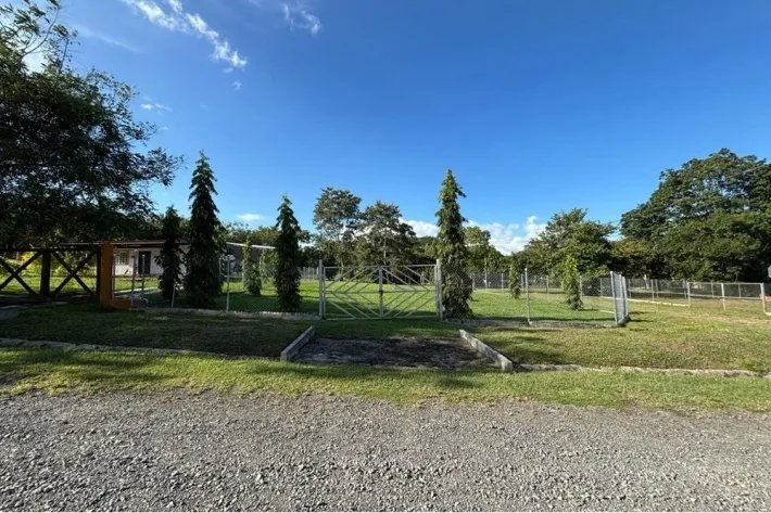 Se vende lote de terreno en Hacienda La Florenciana, Las Uvas, San Car...