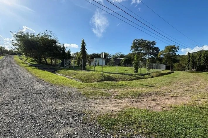 Se vende lote de terreno en Hacienda La Florenciana, Las Uvas, San Car...