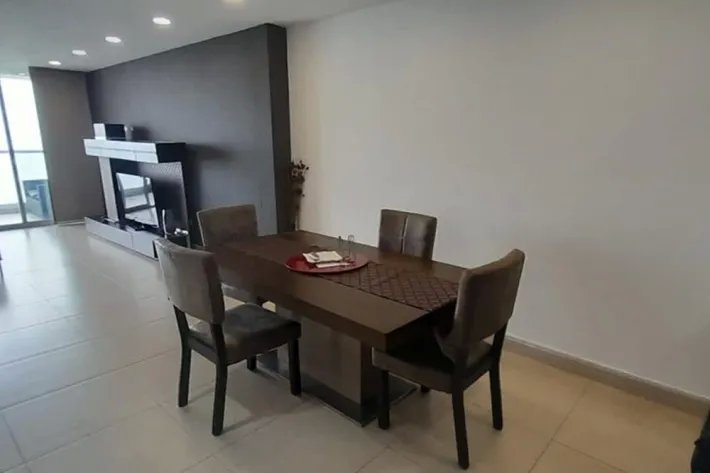 Apartment with ocean view for sale in Avenida Balboa, Panama