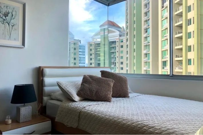 Apartamento en Venta en PH Pijao, Costa del Este. Amoblado Moderno
