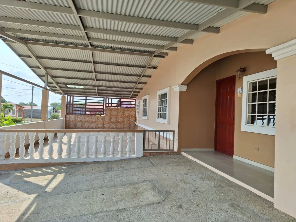 Se vende casa en El Mirador de Antón, Coclé