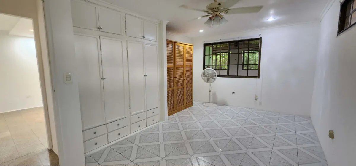 Venta de Residencia en Santa Clara