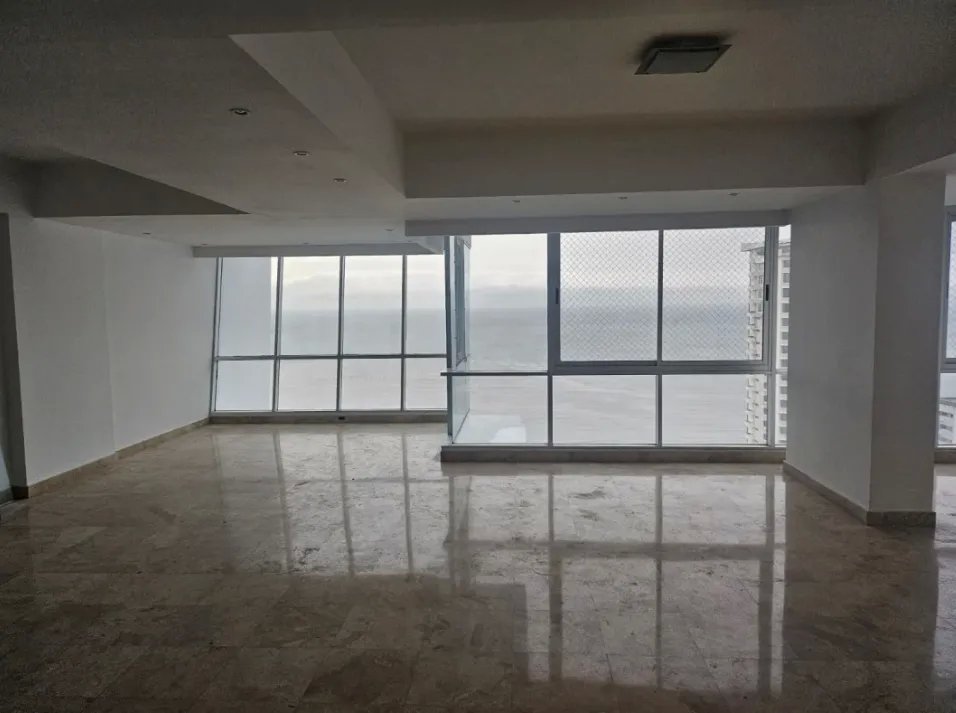 Venta de Apartamento en Costa Del Este