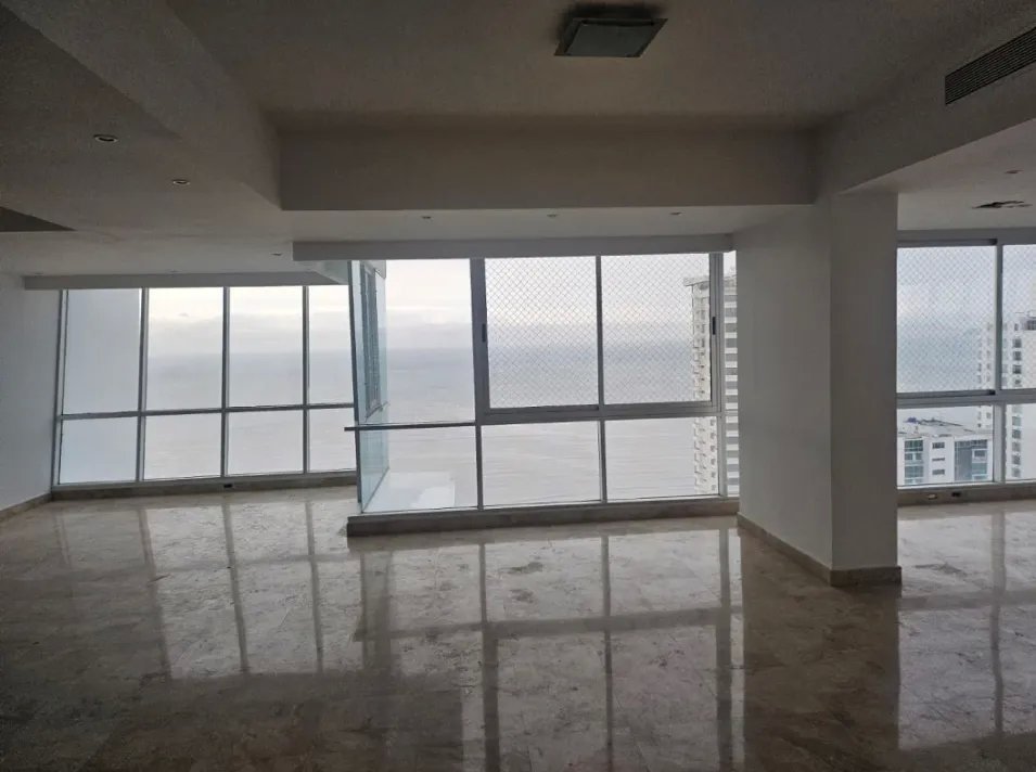 Venta de Apartamento en Costa Del Este
