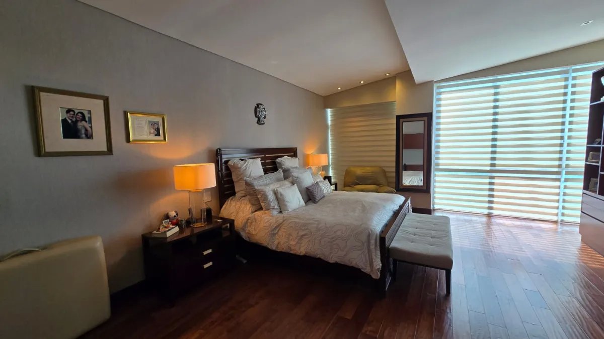 Apartment For Sale in Punta Pacífica