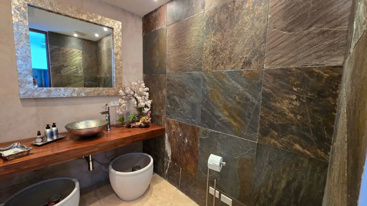 Apartment For Sale in Punta Pacífica