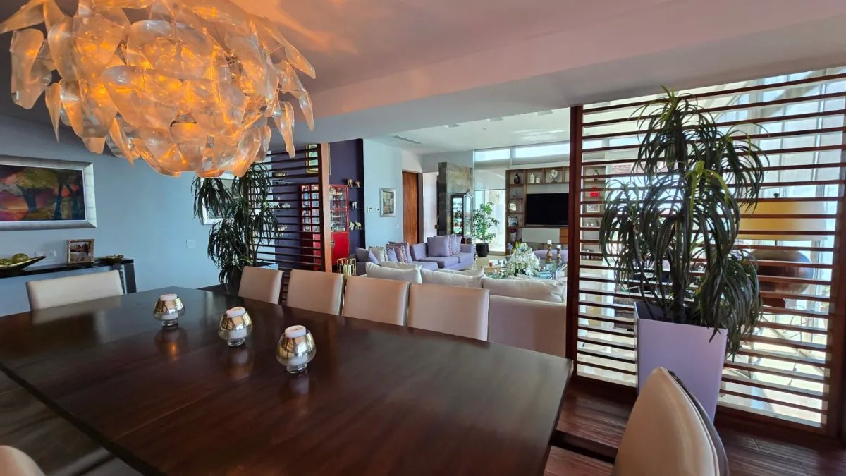 Apartment For Sale in Punta Pacífica