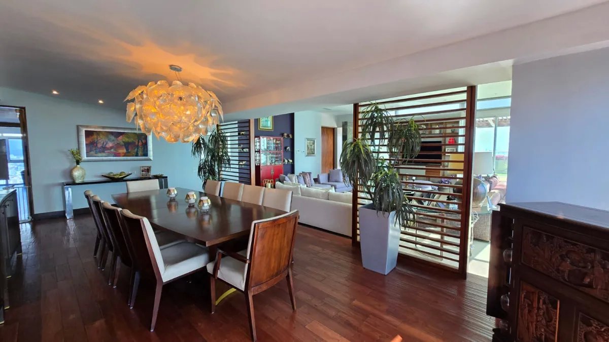 Apartment For Sale in Punta Pacífica
