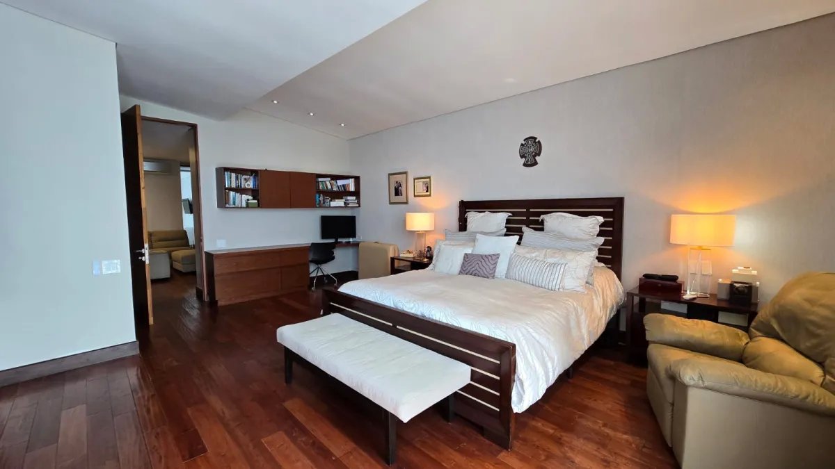 Apartment For Sale in Punta Pacífica