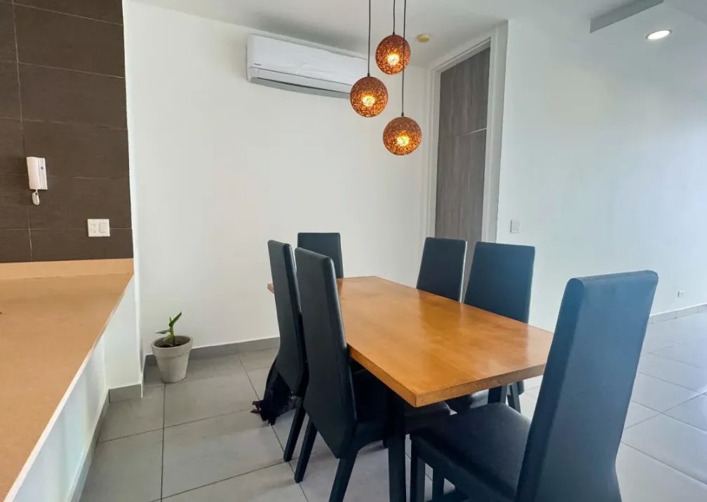 Alquiler de apartamento en Avenida Balboa, Panamá