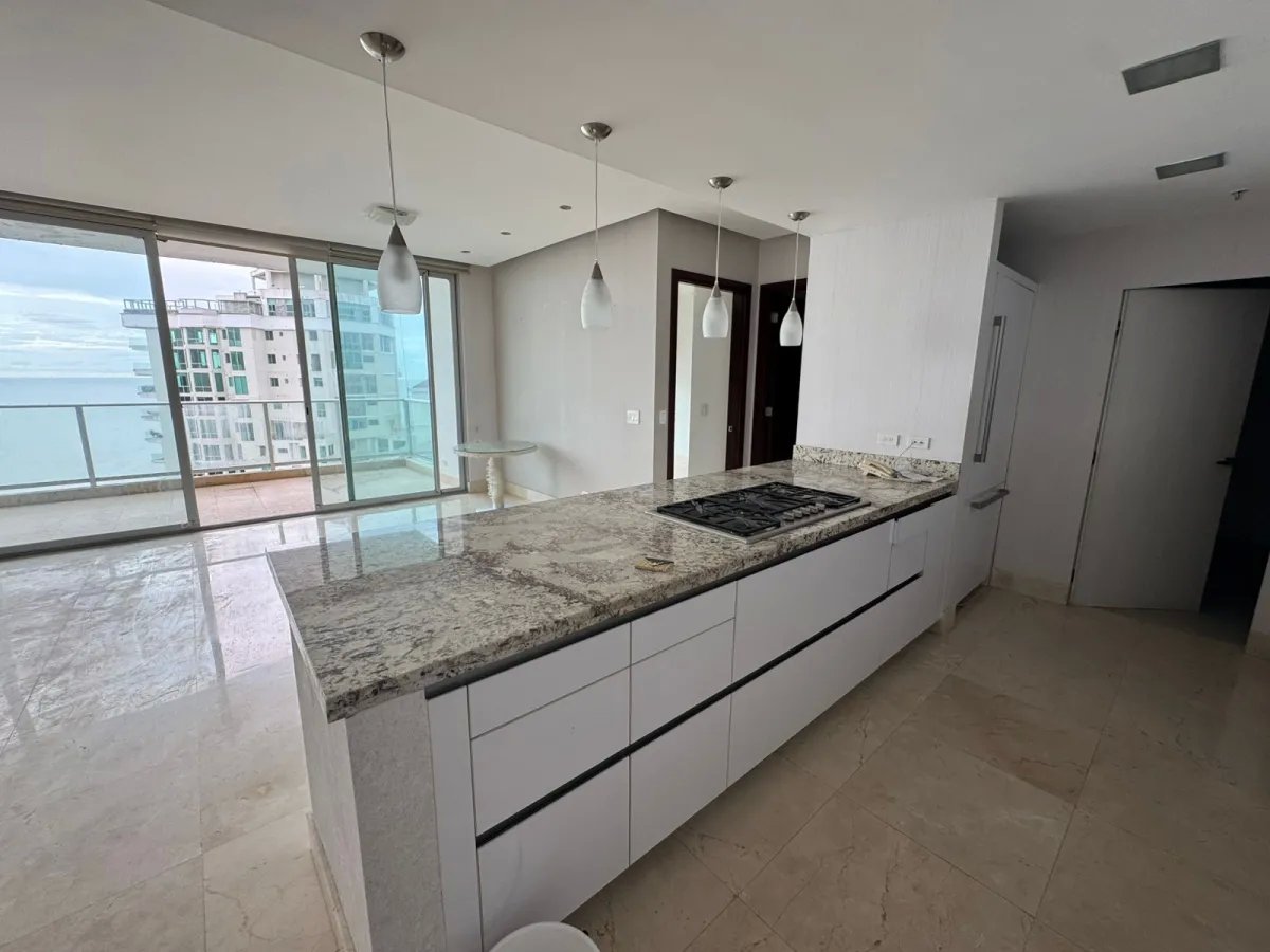 Venta de Apartamento en Punta Pacifica