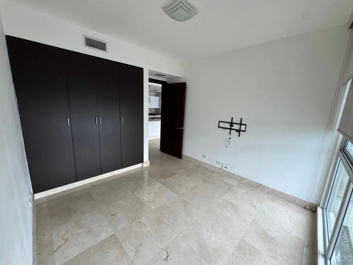 Venta de Apartamento en Punta Pacifica