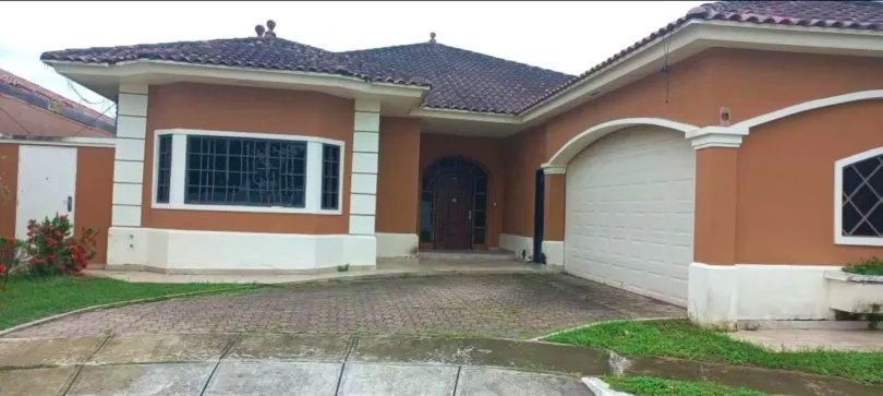 Venta de residencia en Costa Sur