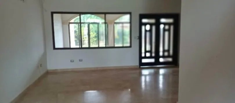 Venta de residencia en Costa Sur
