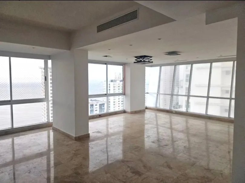 Venta de Penthouse en Costa del Este