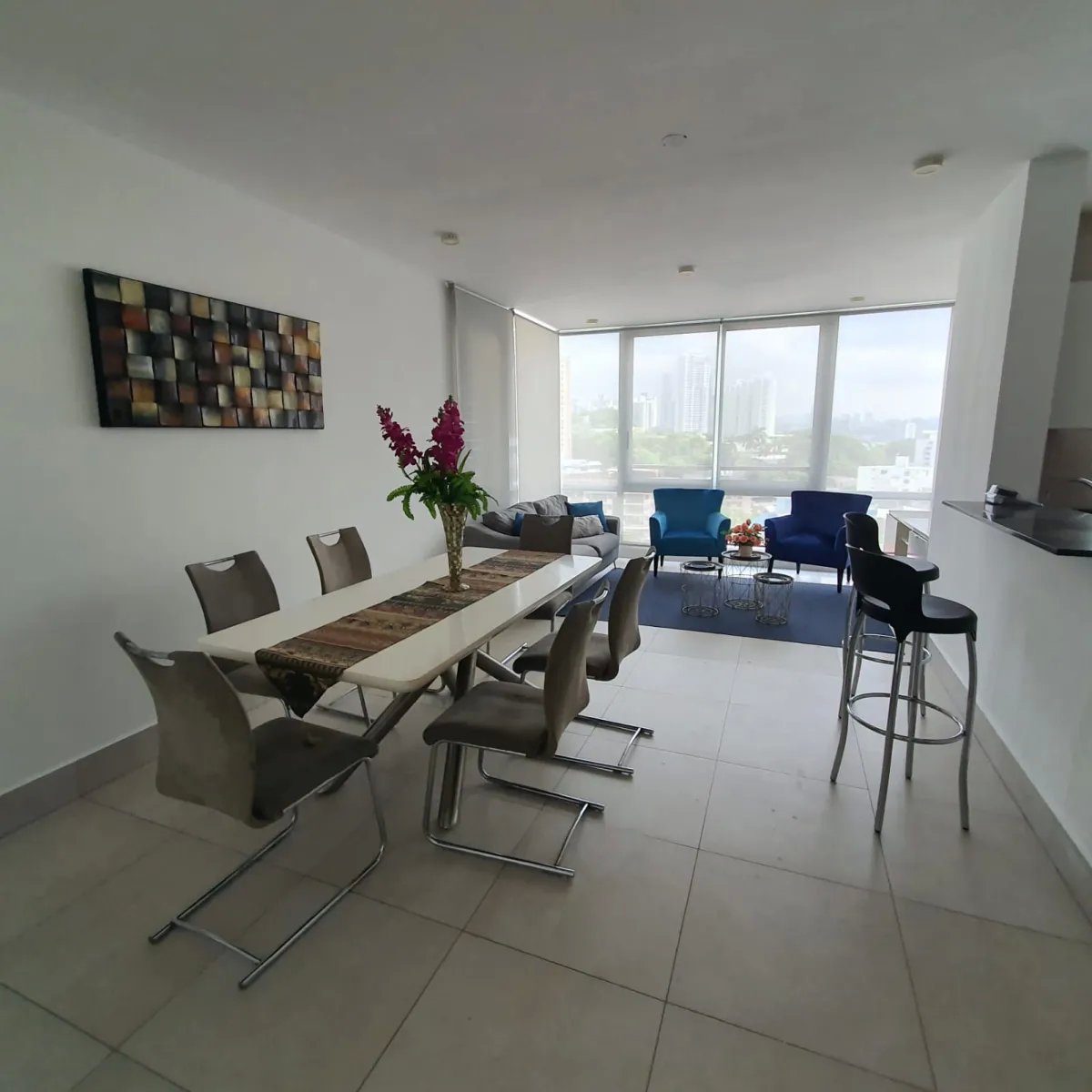 Alquiler de Apartamento Amoblado en EL Cangrejo