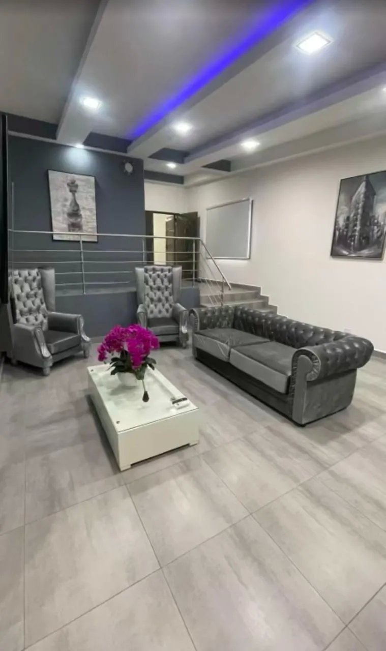 Alquiler de Residencia Amoblada en Altos de Panamá